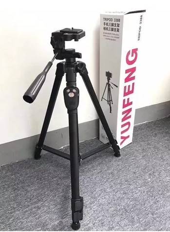 Trípode metálico con control para celular 3388 HBCH 2170