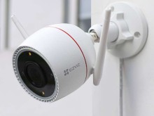 Cámara EZVIZ H3C color fija para exterior IP67 2K CSH3CR100