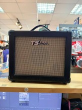 Amplificador FB-20 20w para Guitarra 1 Entrada 1 Salida 20w