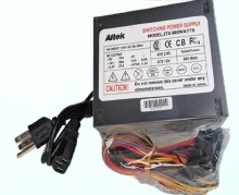Fuente de poder mini Altek Itx-900 900W